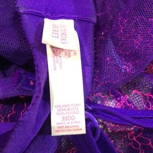 Victoria's Secret Intimates & Sleepwear - NWOT VICTORIAS SECRET Very Sexy Unlined Demi Bra Victoria's Secret Intimates & Sleepwear - NWOT VICTORIAS SECRET Very Sexy Unlined Demi Bra